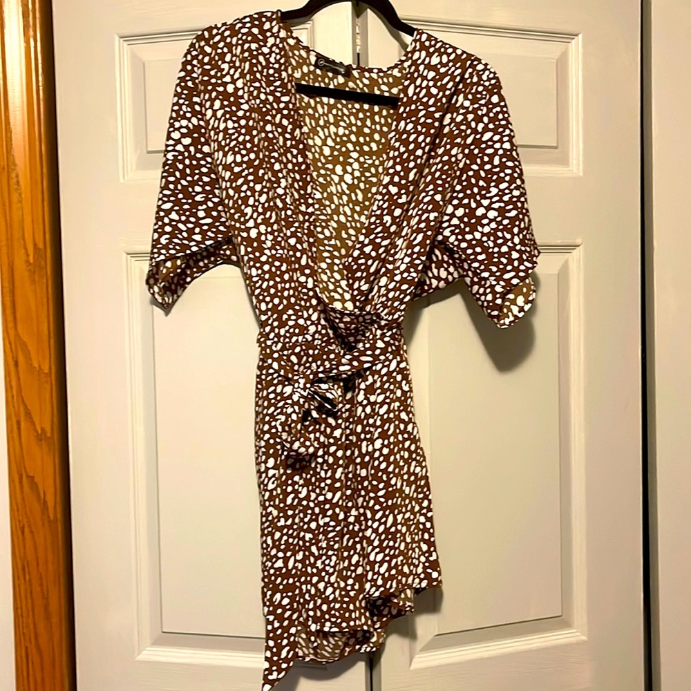 Dressy short romper with belt